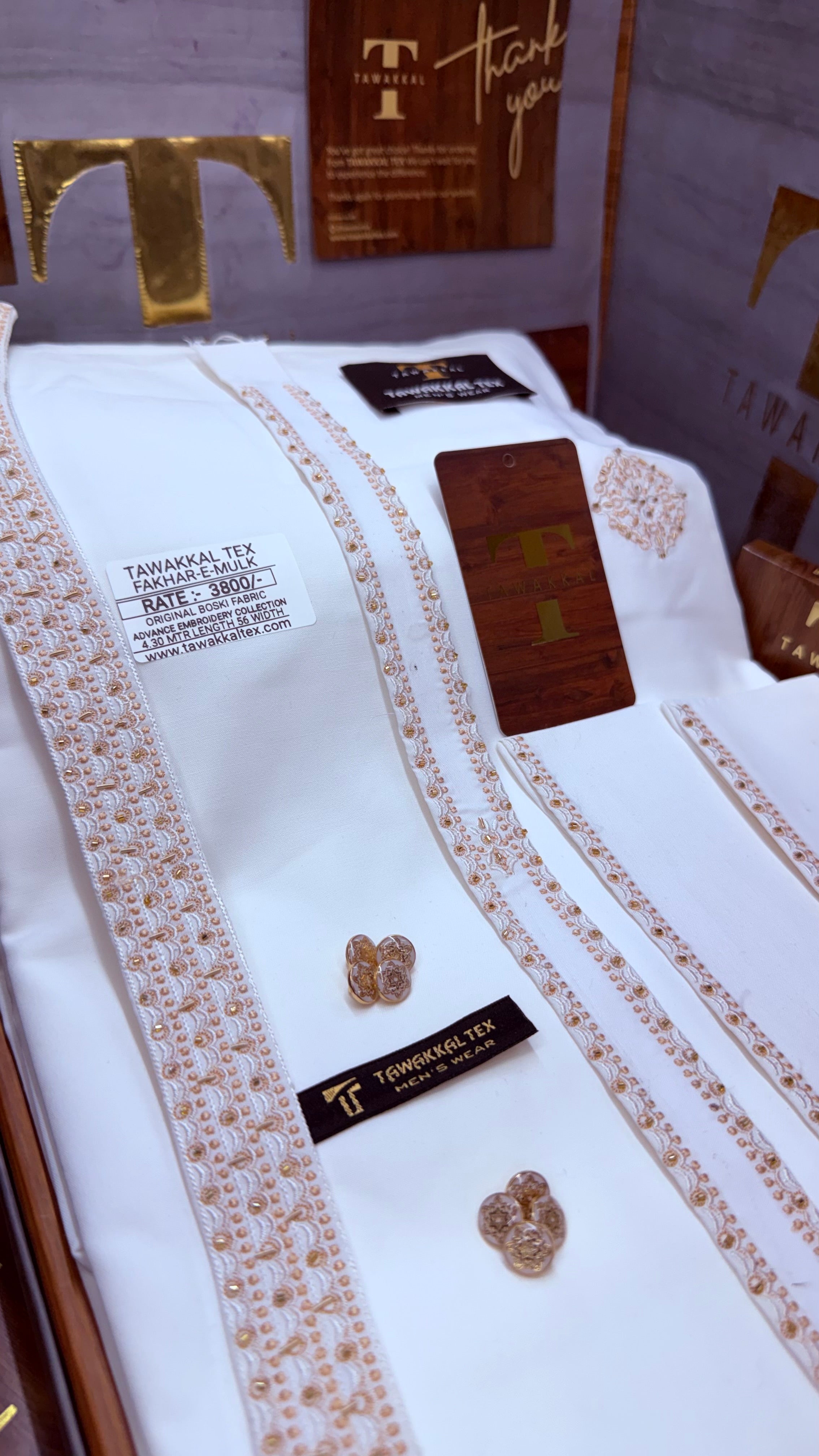 -FAKHAR-E-MULK BOSKI KING WHITE ADVANCE TARKASHI EMBROIDERY UNSTICHED KURTA SALWAR PATHANI (TAWAKKAL TEX)