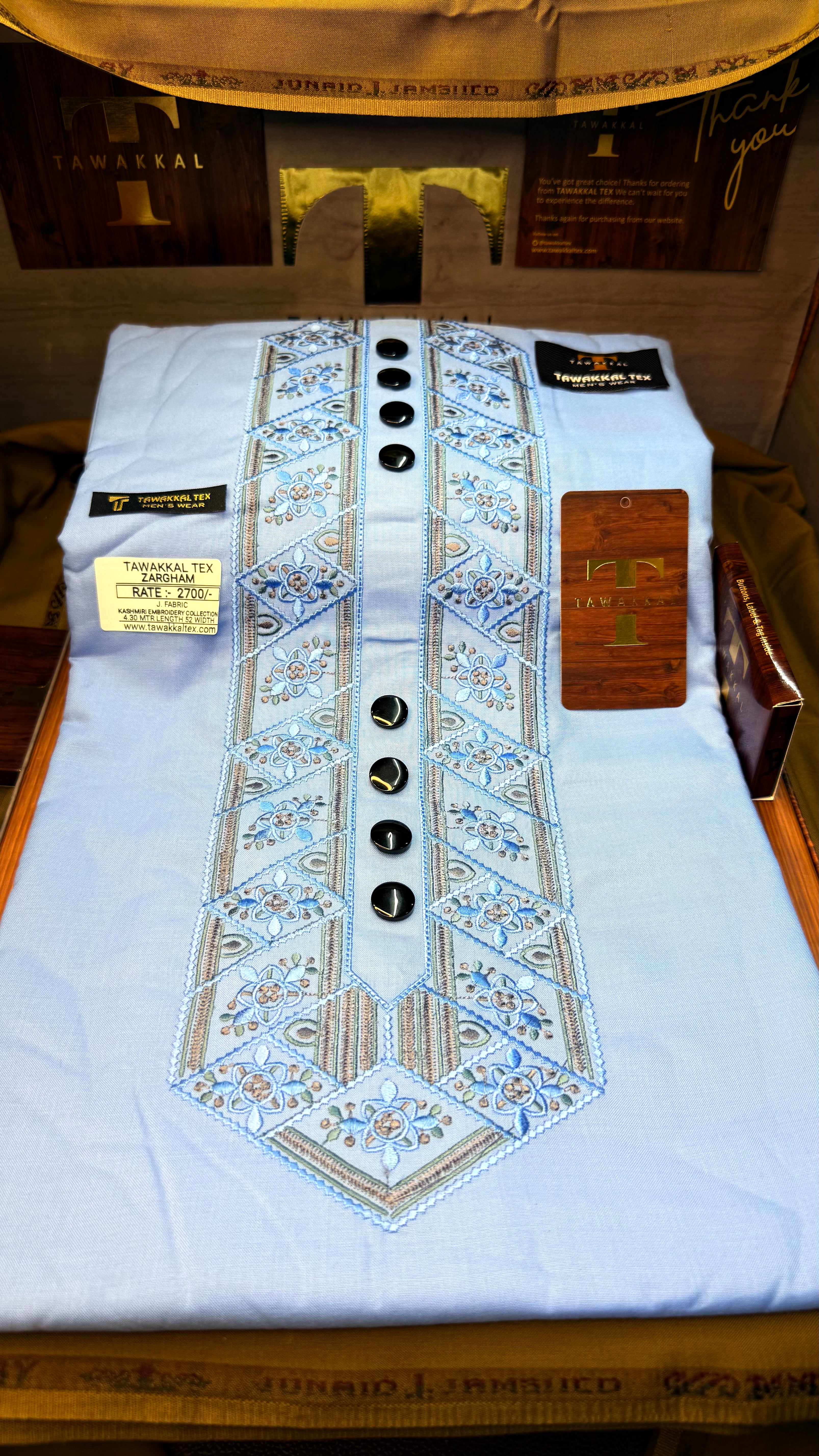 ZARGHAM SKYLINE 109-06 MULTI COLOUR KASHMIRI EMBROIDERY UNSTICHED FULL KURTA SALWAR PATHANI (J. FABRIC IMPORTED) “Pics are clicked in HD cameras. Original color may vary from mobile to mobile depending on your handset. – Tawakkal Tex”