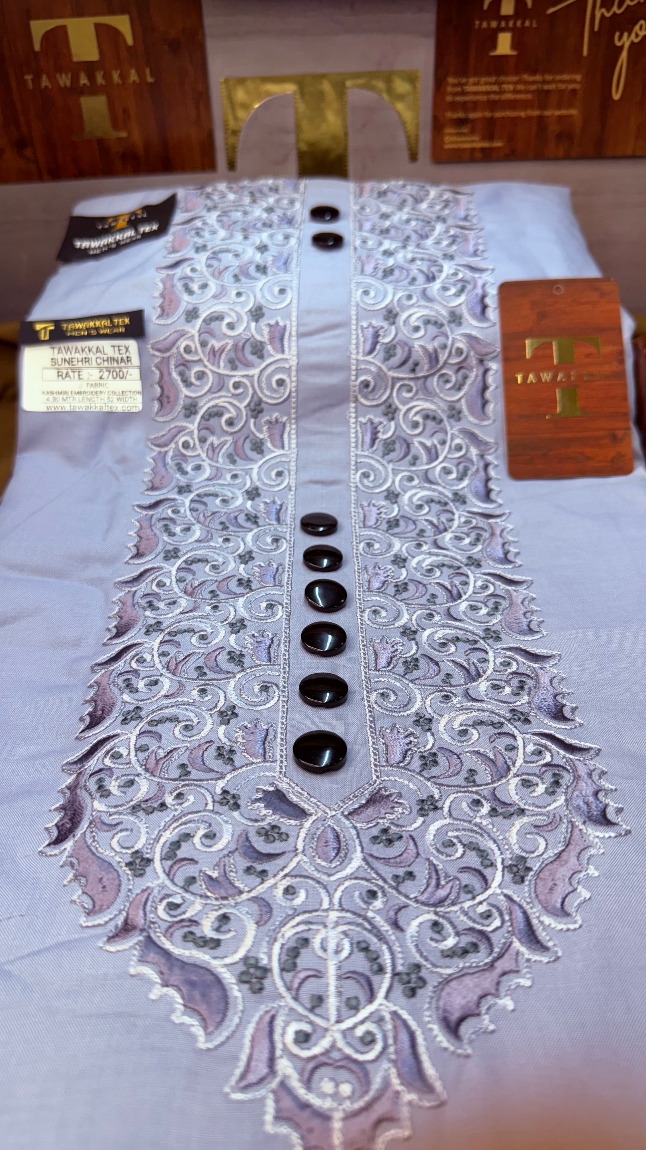 SUNEHRI CHINAR GREY FROST 107-08MULTI COLOUR KASHMIRI EMBROIDERY UNSTICHED FULL KURTA SALWAR PATHANI (J. FABRIC IMPORTED) “Pics are clicked in HD cameras. Original color may vary from mobile to mobile depending on your handset. – Tawakkal Tex”