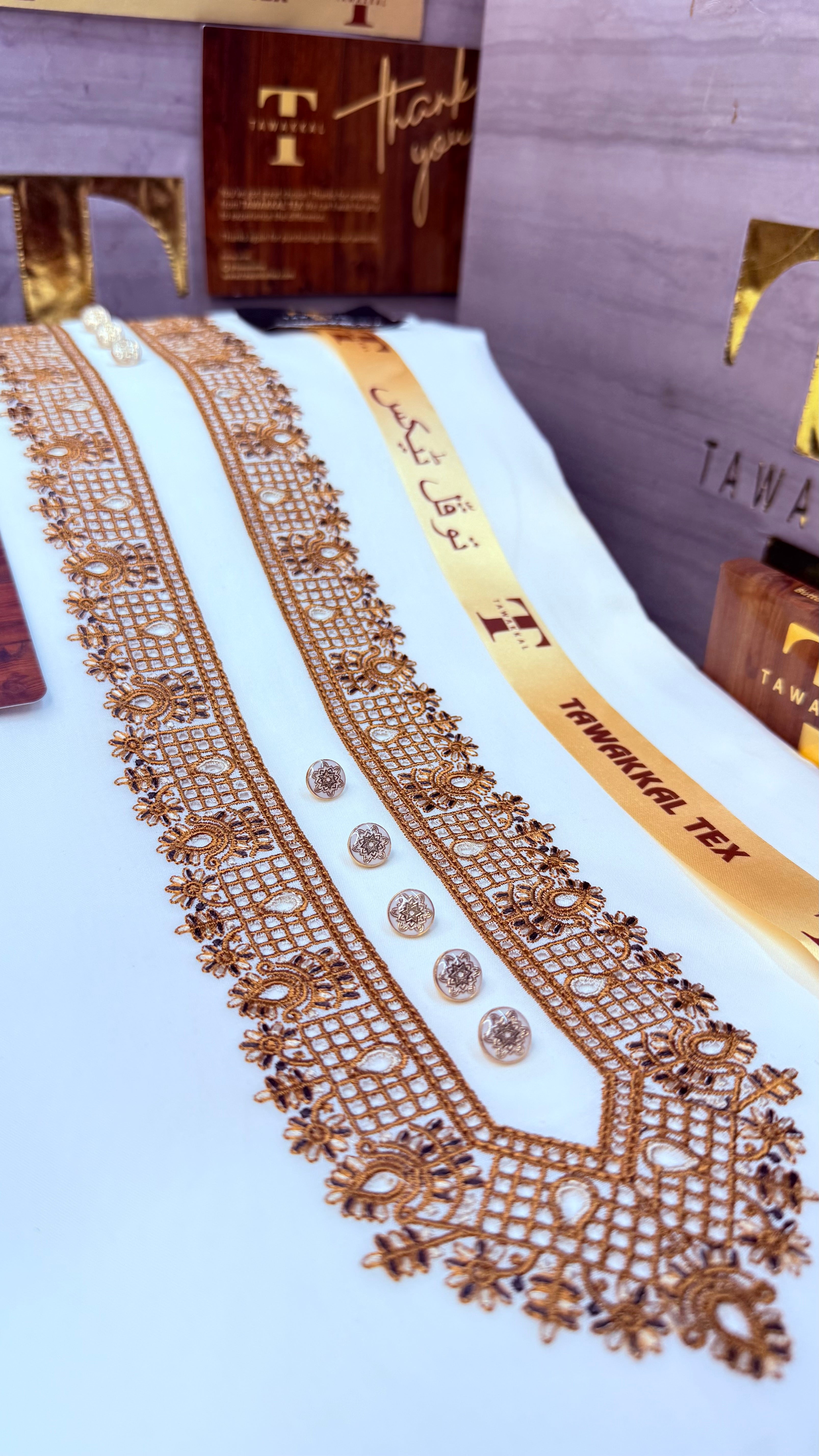 -ABEER GOLD KASHMIRI EMBROIDERY IMPORTED KURTA SALWAR PATHANI.(EID SPECIAL IMPORTED KASHMIRI COLLECTION)