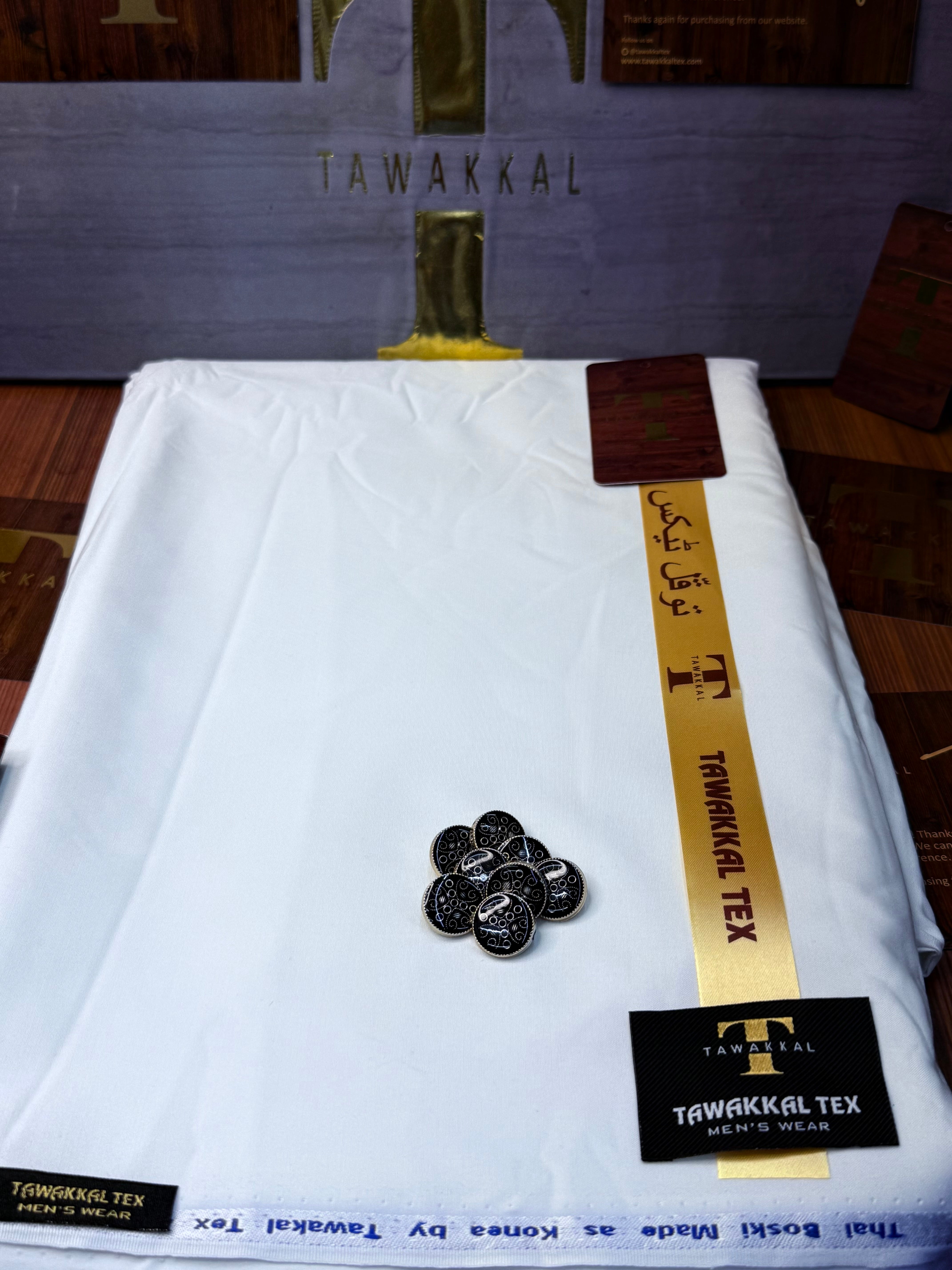 A BOSKI WHITE (TAWAKKAL TEX)