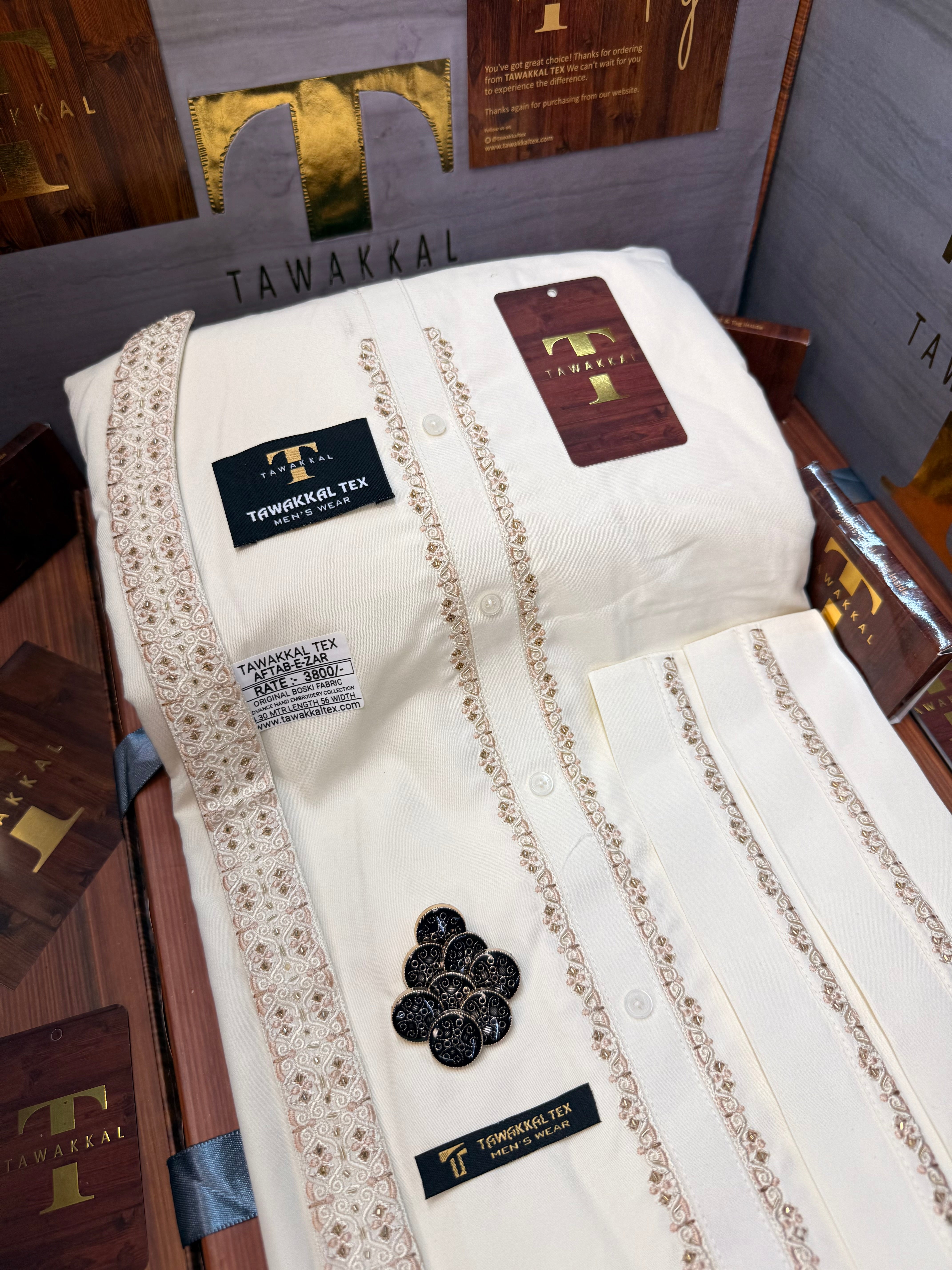 AFTAB-E-ZAR BOSKI CREAM MULTANI ADVANCE TARKASHI HAND EMBROIDERY (TAWAKKAL TEX)