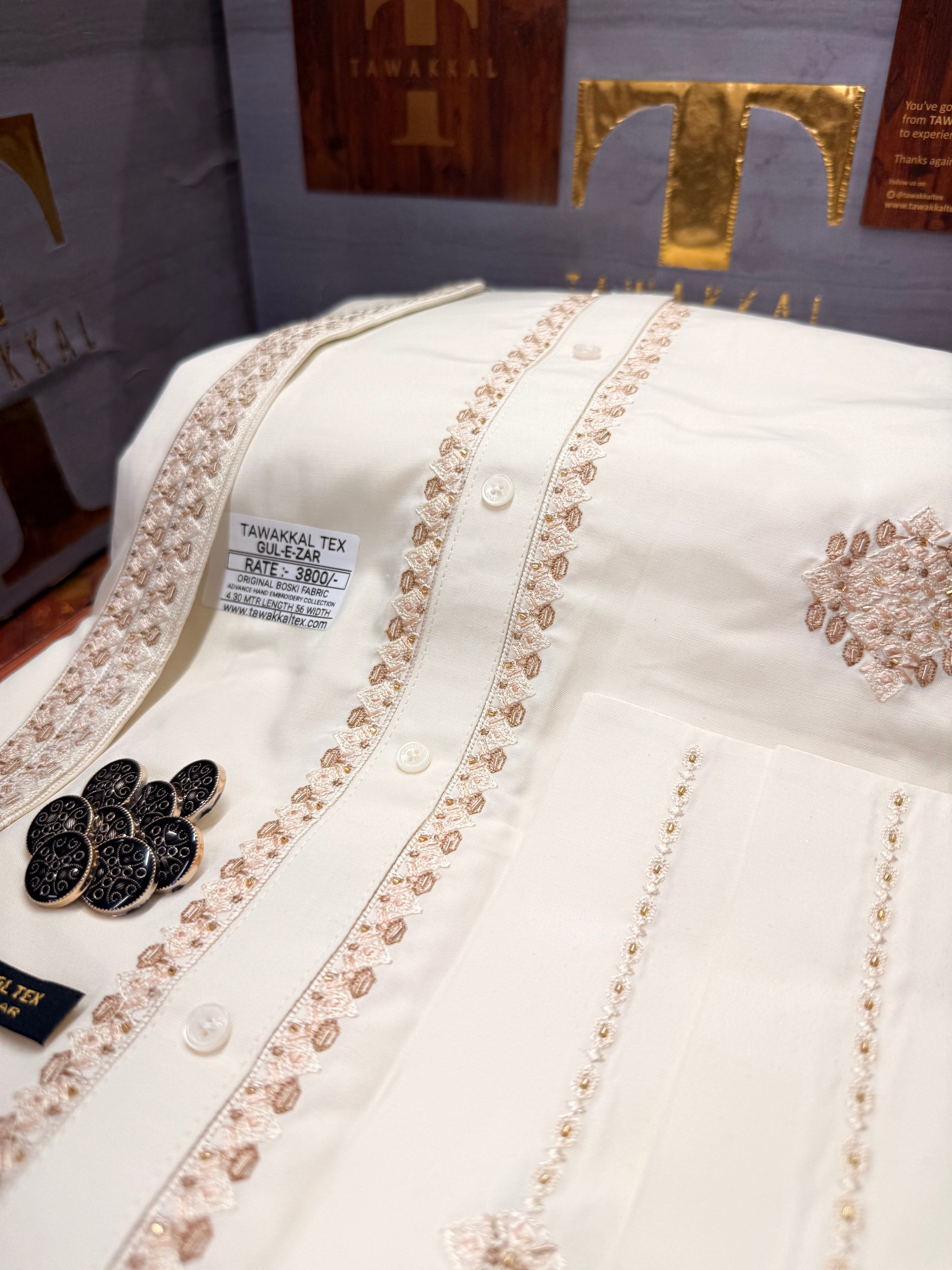 GUL-E-ZAR BOSKI CREAM MULTANI ADVANCE TARKASHI HAND EMBROIDERY (TAWAKKAL TEX)