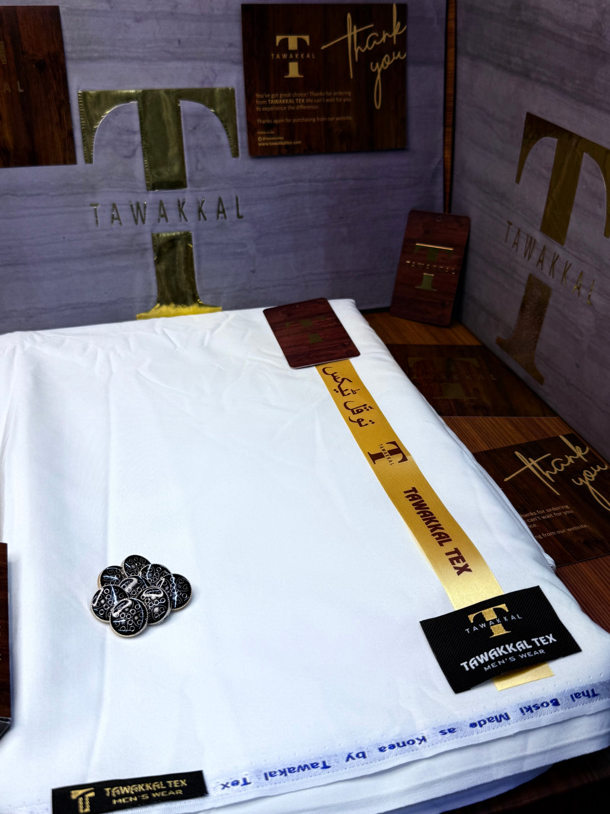 A BOSKI WHITE (TAWAKKAL TEX)