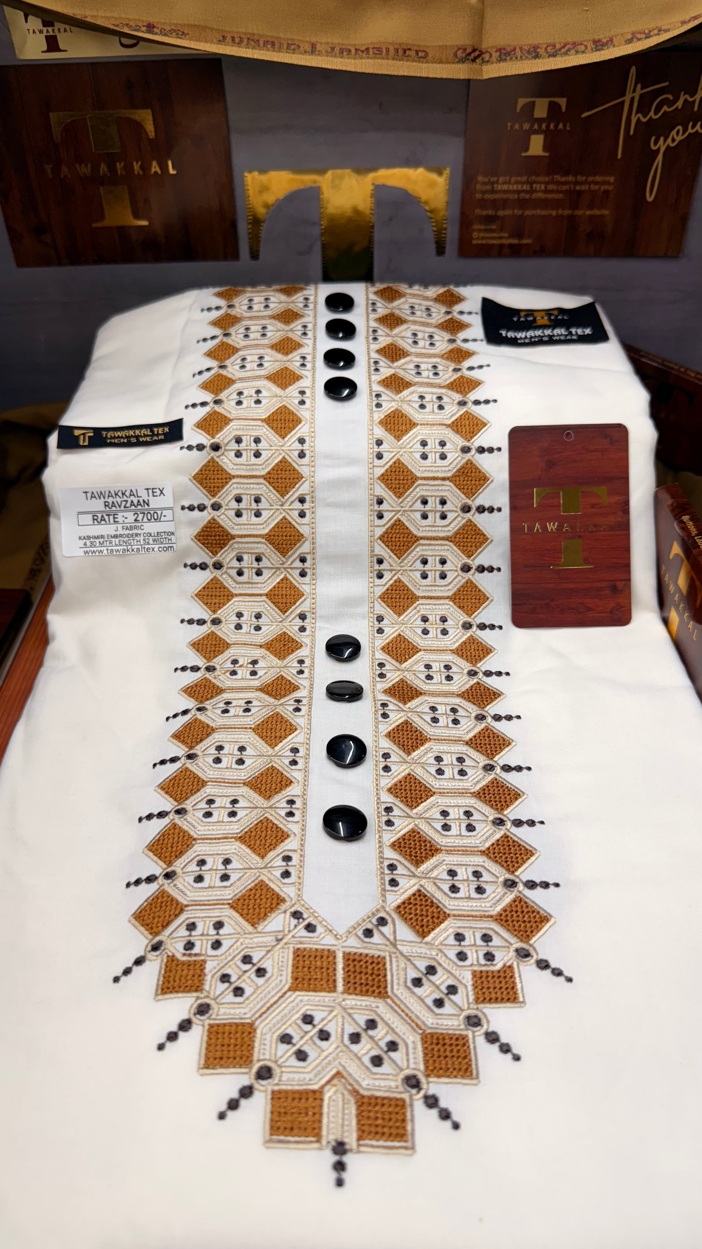 RAVZAAN IVORY NIOR 106-10 MULTI COLOUR KASHMIRI EMBROIDERY UNSTICHED FULL KURTA SALWAR PATHANI (J. FABRIC IMPORTED) “Pics are clicked in HD cameras. Original color may vary from mobile to mobile depending on your handset. – Tawakkal Tex”