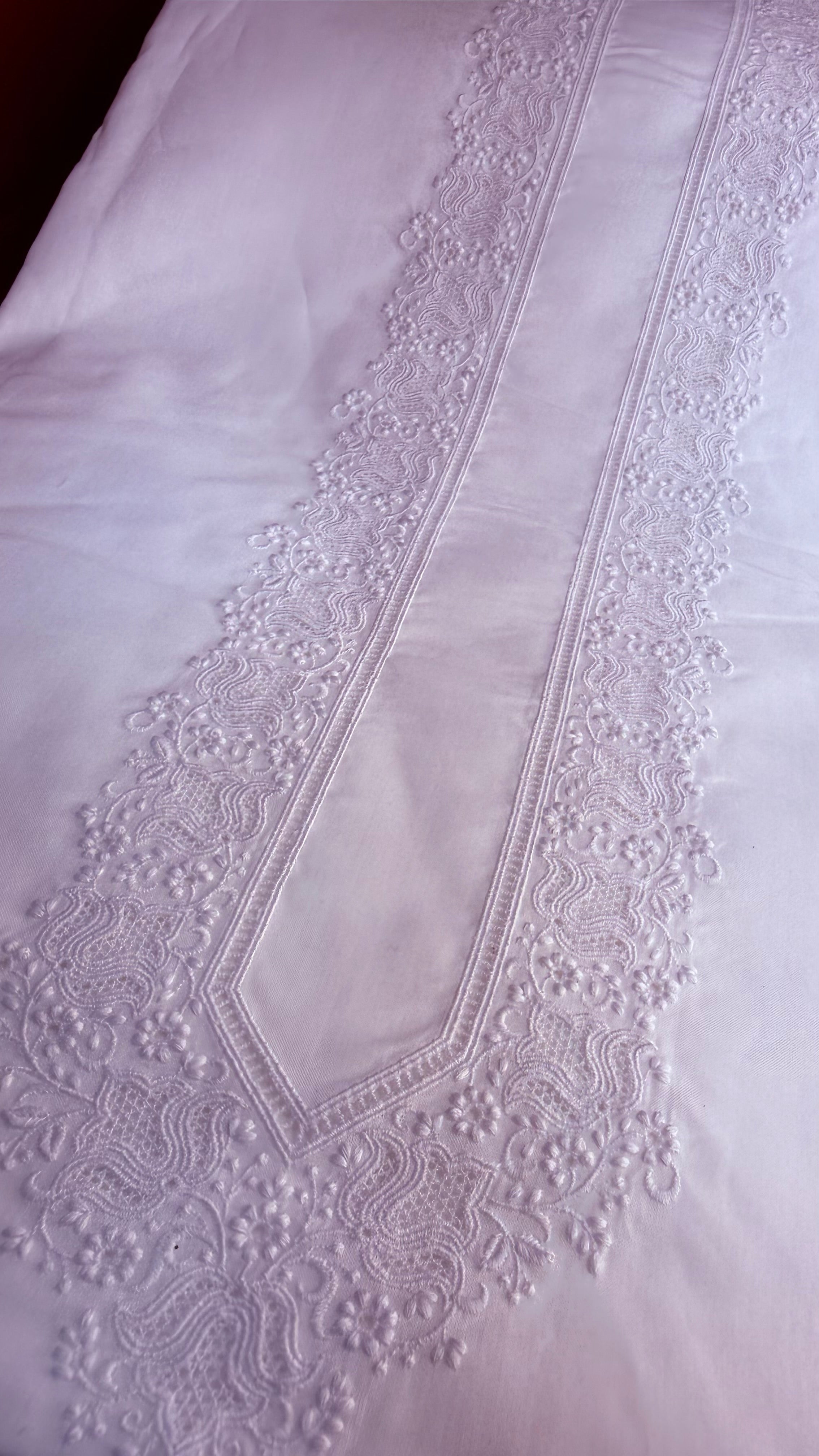 -PASHA SUMMER EMBROIDERED DREAM- PASHA SUMMER DREAM PASHA SILVER STORM (Egg White) PURE PASHA (2.25 MTR MULMUL LAWN 2.25 MTR BRIGHTEST LATHA) -EMBROIDERED 2/