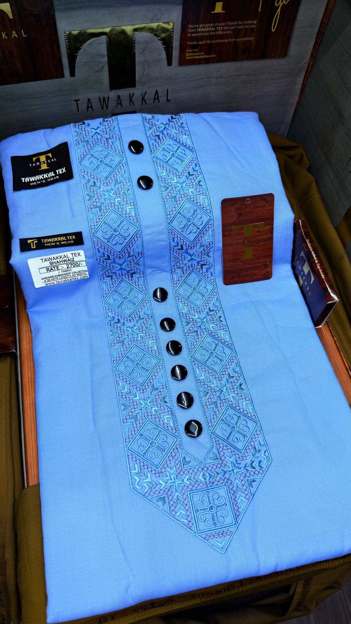 SHAHWAIZ SKYLINE 110-06 MULTI COLOUR KASHMIRI EMBROIDERY UNSTICHED FULL KURTA SALWAR PATHANI (J. FABRIC IMPORTED) “Pics are clicked in HD cameras. Original color may vary from mobile to mobile depending on your handset. – Tawakkal Tex”