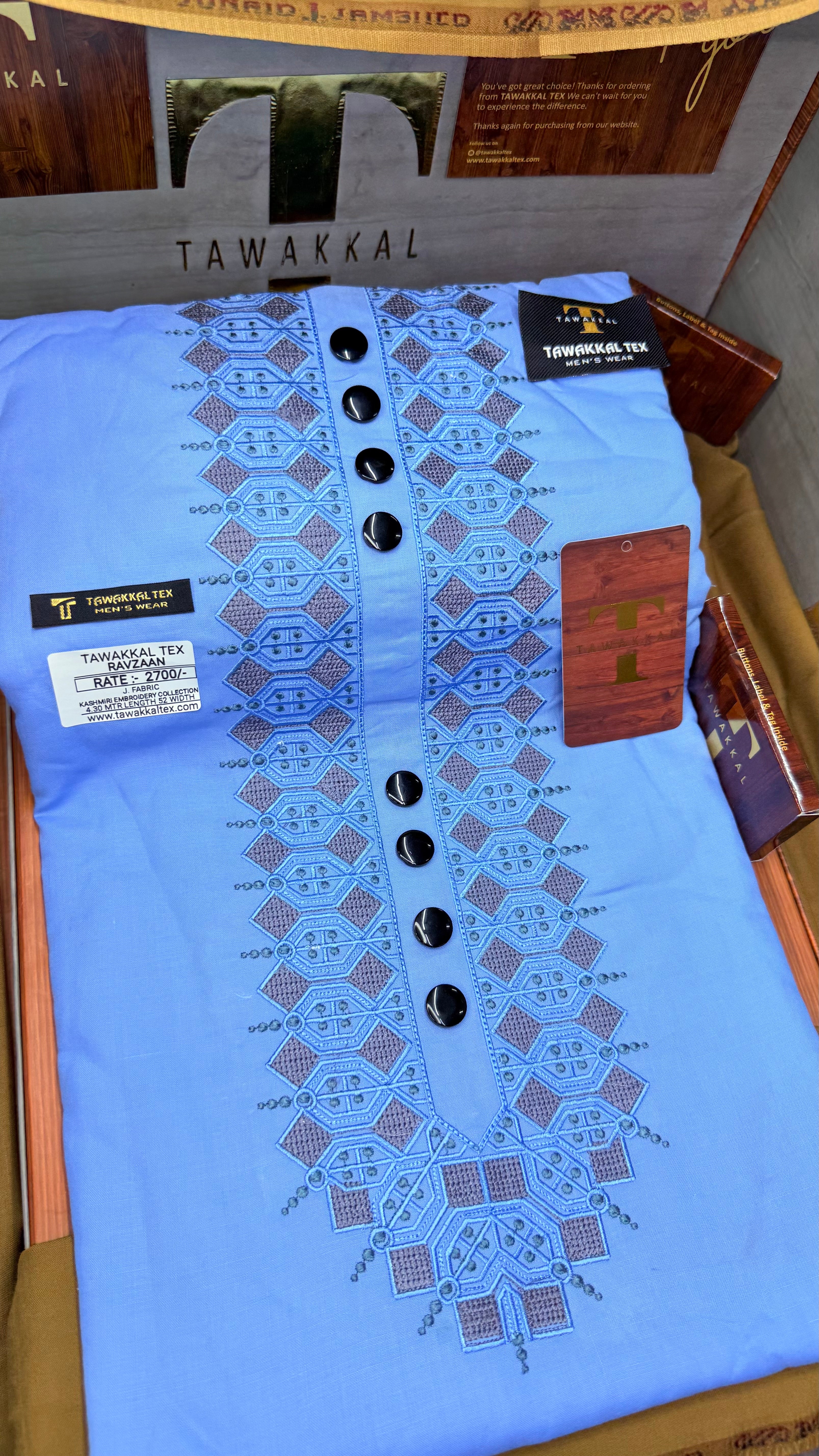RAVZAAN SKYLINE 106-06MULTI COLOUR KASHMIRI EMBROIDERY UNSTICHED FULL KURTA SALWAR PATHANI (J. FABRIC IMPORTED) “Pics are clicked in HD cameras. Original color may vary from mobile to mobile depending on your handset. – Tawakkal Tex”