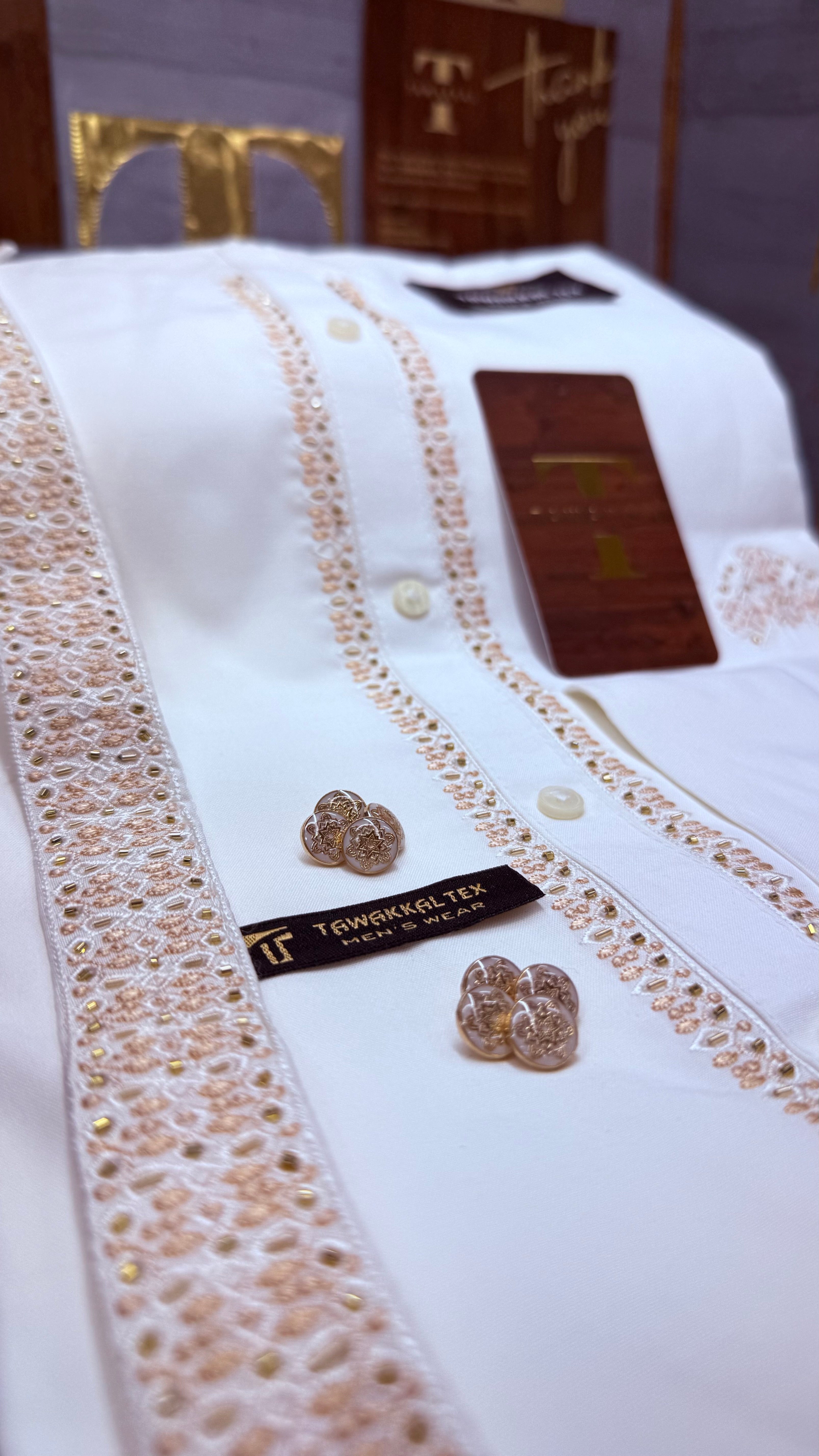 -SHAHENSHAH BOSKI WHITE ADVANCE TARKASHI EMBROIDERY UNSTICHED KURTA SALWAR PATHANI (TAWAKKAL TEX)
