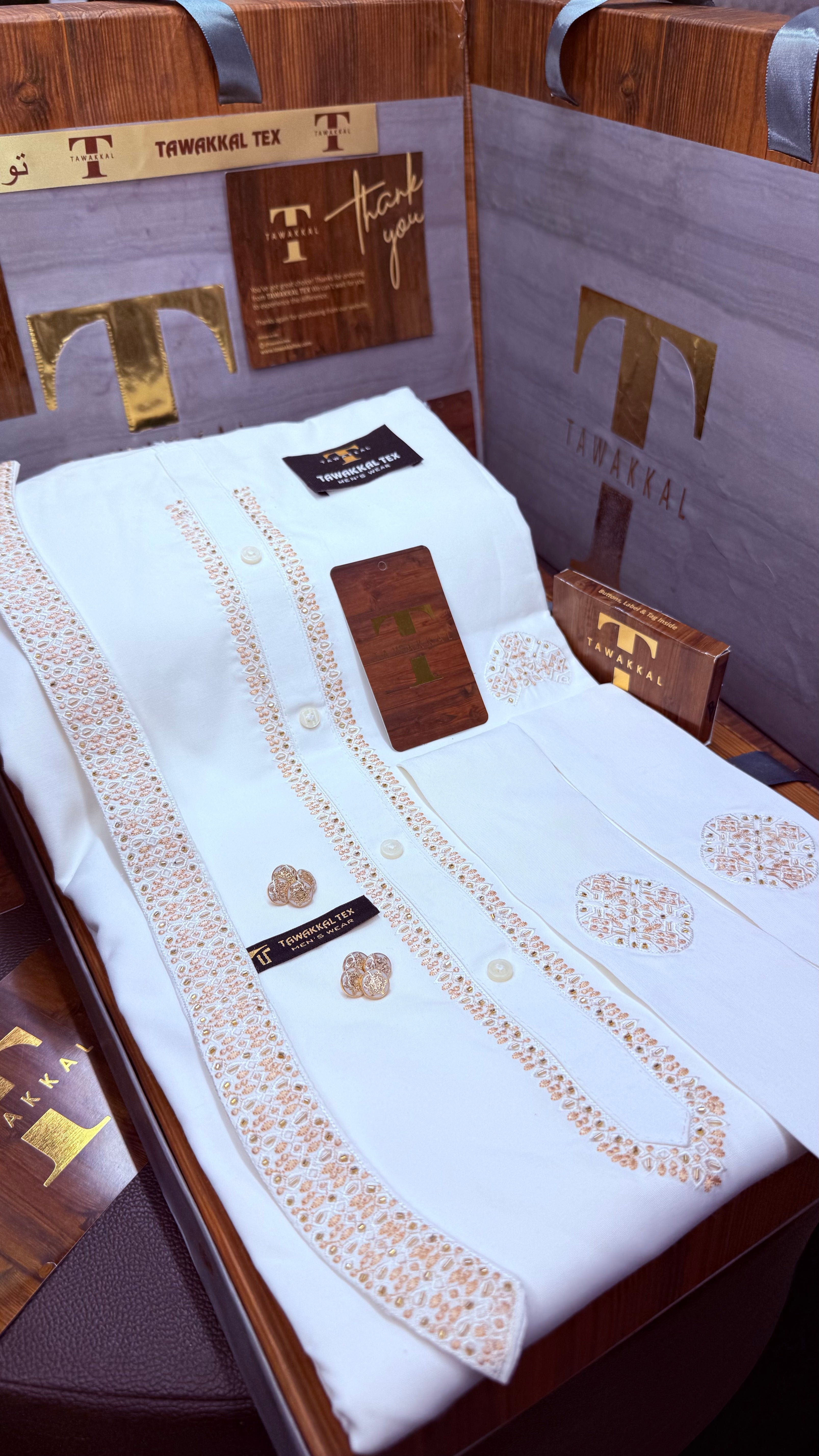 -SHAHENSHAH BOSKI WHITE ADVANCE TARKASHI EMBROIDERY UNSTICHED KURTA SALWAR PATHANI (TAWAKKAL TEX)