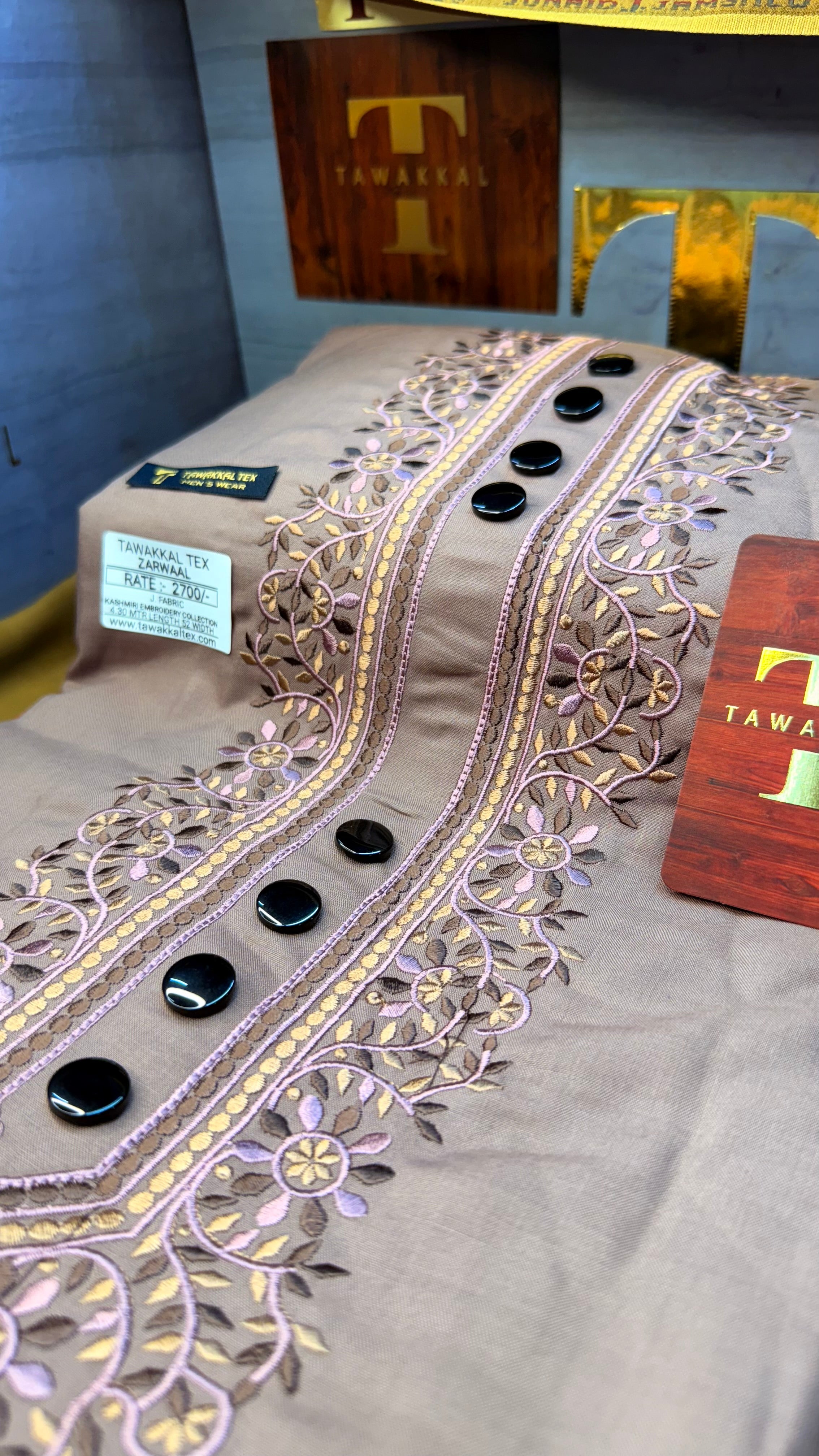 ZARWAAL ROSE DUST 101-01 MULTI COLOUR KASHMIRI EMBROIDERY UNSTICHED FULL KURTA SALWAR PATHANI (J. FABRIC IMPORTED) “Pics are clicked in HD cameras. Original color may vary from mobile to mobile depending on your handset. – Tawakkal Tex”