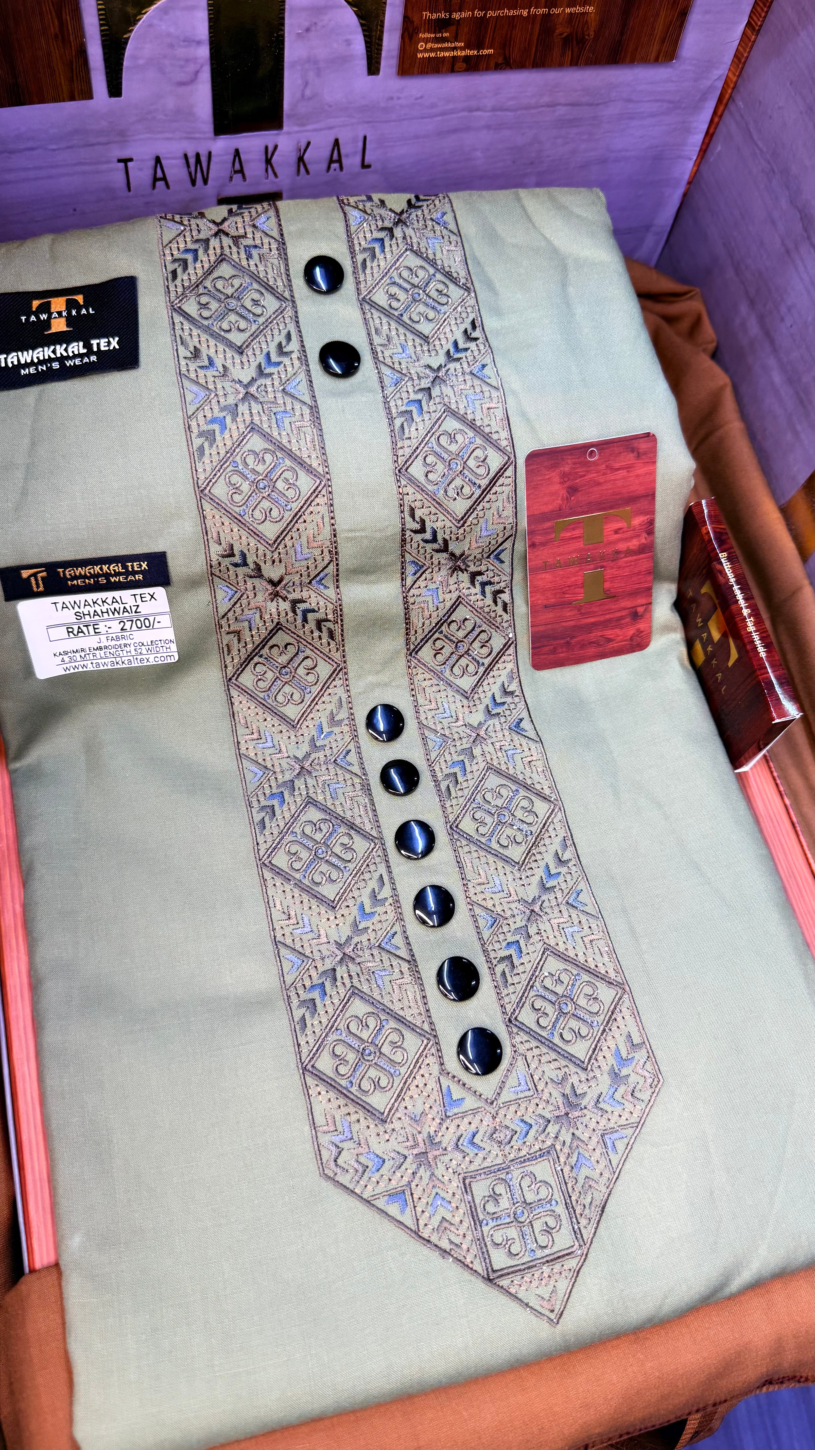 SHAHWAIZ OLIVE GROVE 110-07MULTI COLOUR KASHMIRI EMBROIDERY UNSTICHED FULL KURTA SALWAR PATHANI (J. FABRIC IMPORTED) “Pics are clicked in HD cameras. Original color may vary from mobile to mobile depending on your handset. – Tawakkal Tex”