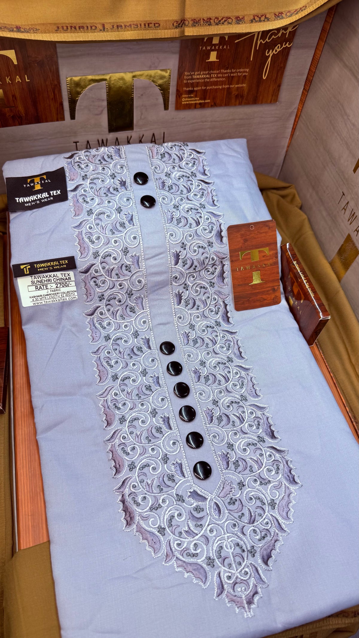 SUNEHRI CHINAR GREY FROST 107-08MULTI COLOUR KASHMIRI EMBROIDERY UNSTICHED FULL KURTA SALWAR PATHANI (J. FABRIC IMPORTED) “Pics are clicked in HD cameras. Original color may vary from mobile to mobile depending on your handset. – Tawakkal Tex”