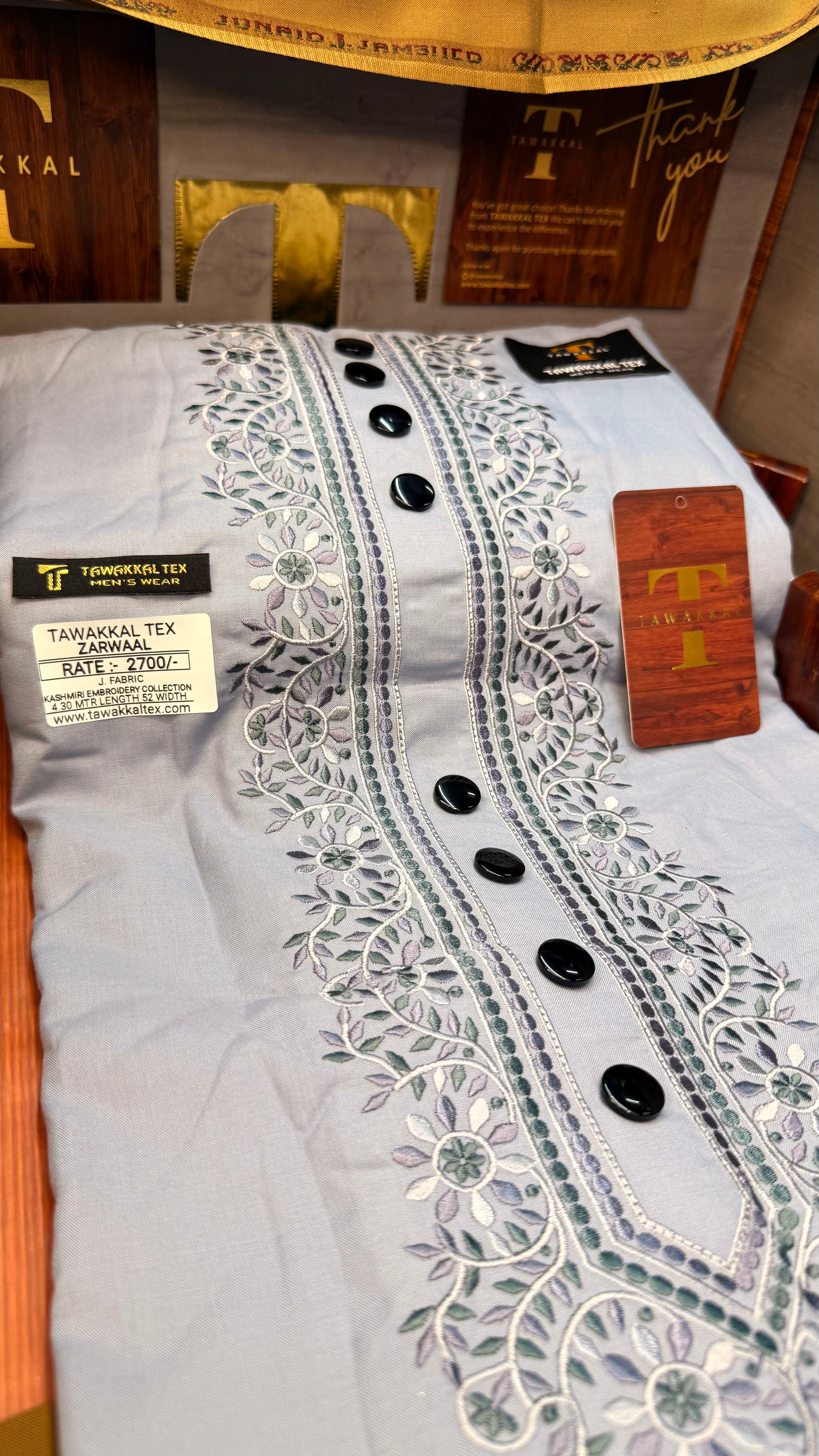 ZARWAAL FROST GREY 101-08 MULTI COLOUR KASHMIRI EMBROIDERY UNSTICHED FULL KURTA SALWAR PATHANI (J. FABRIC IMPORTED) “Pics are clicked in HD cameras. Original color may vary from mobile to mobile depending on your handset. – Tawakkal Tex”