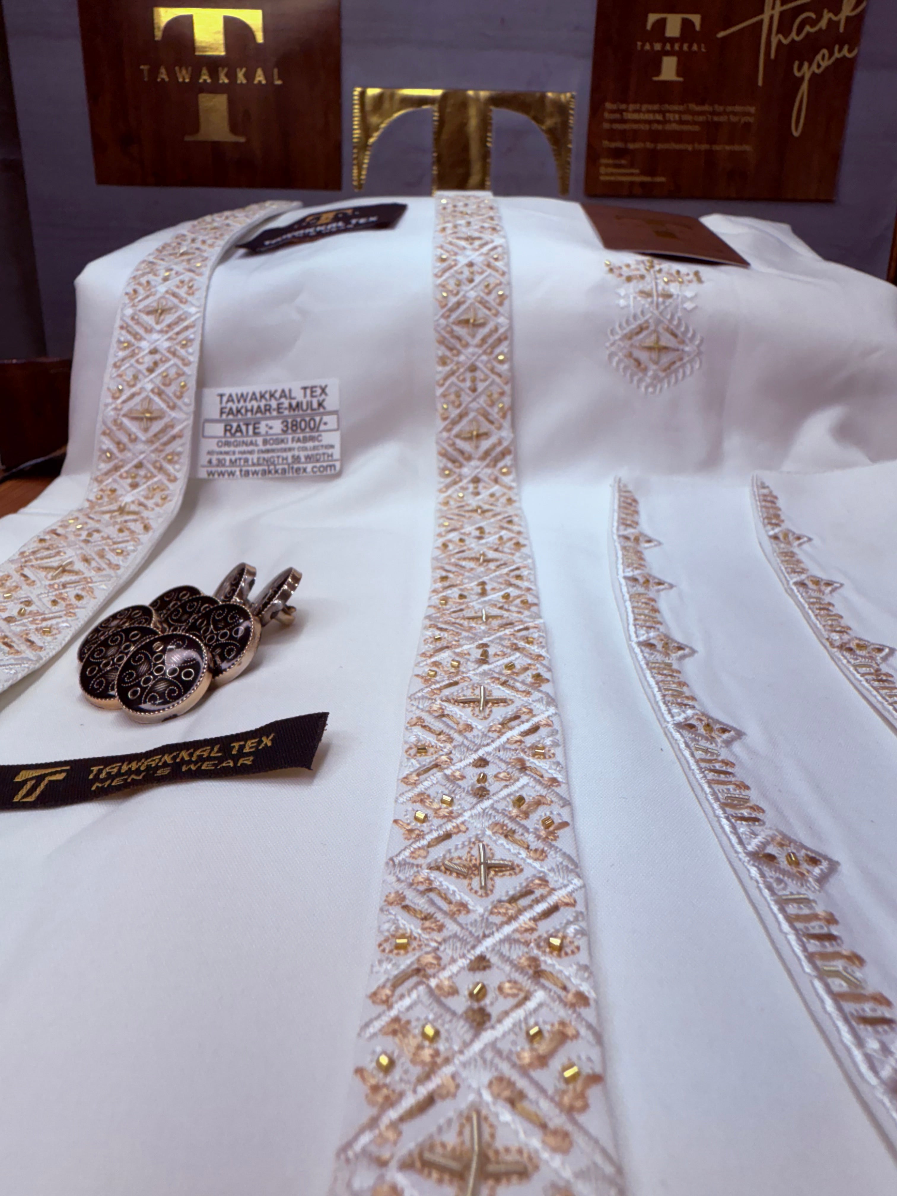 FAKHAR-E-MULK BOSKI WHITE MULTANI ADVANCE TARKASHI HAND EMBROIDERY (TAWAKKAL TEX)