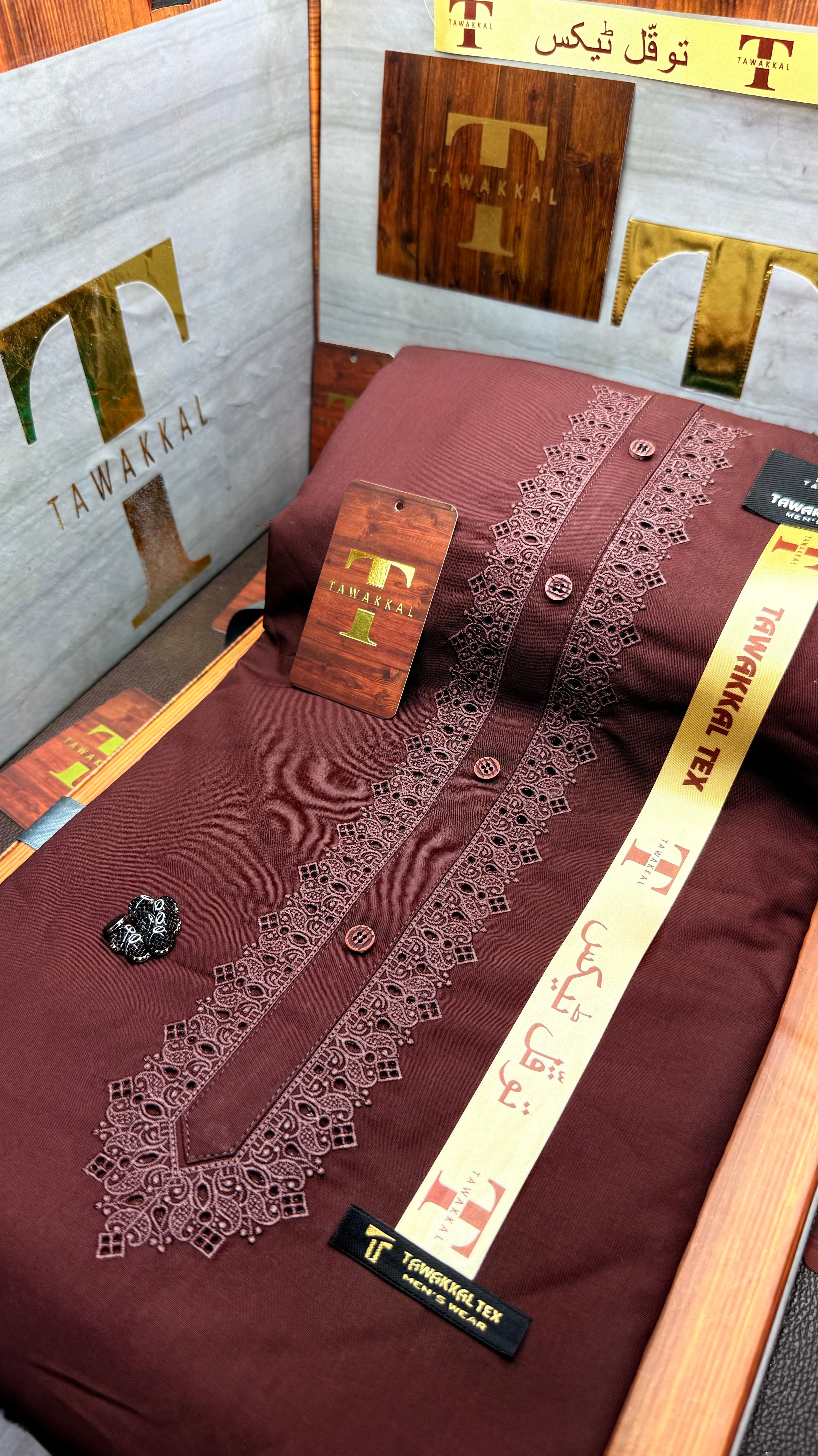 -47 DEEP MAHROON ROYALE KURTA SALAWAR (PREMIUM SULEMANI EMBROIDERY PATHANI)