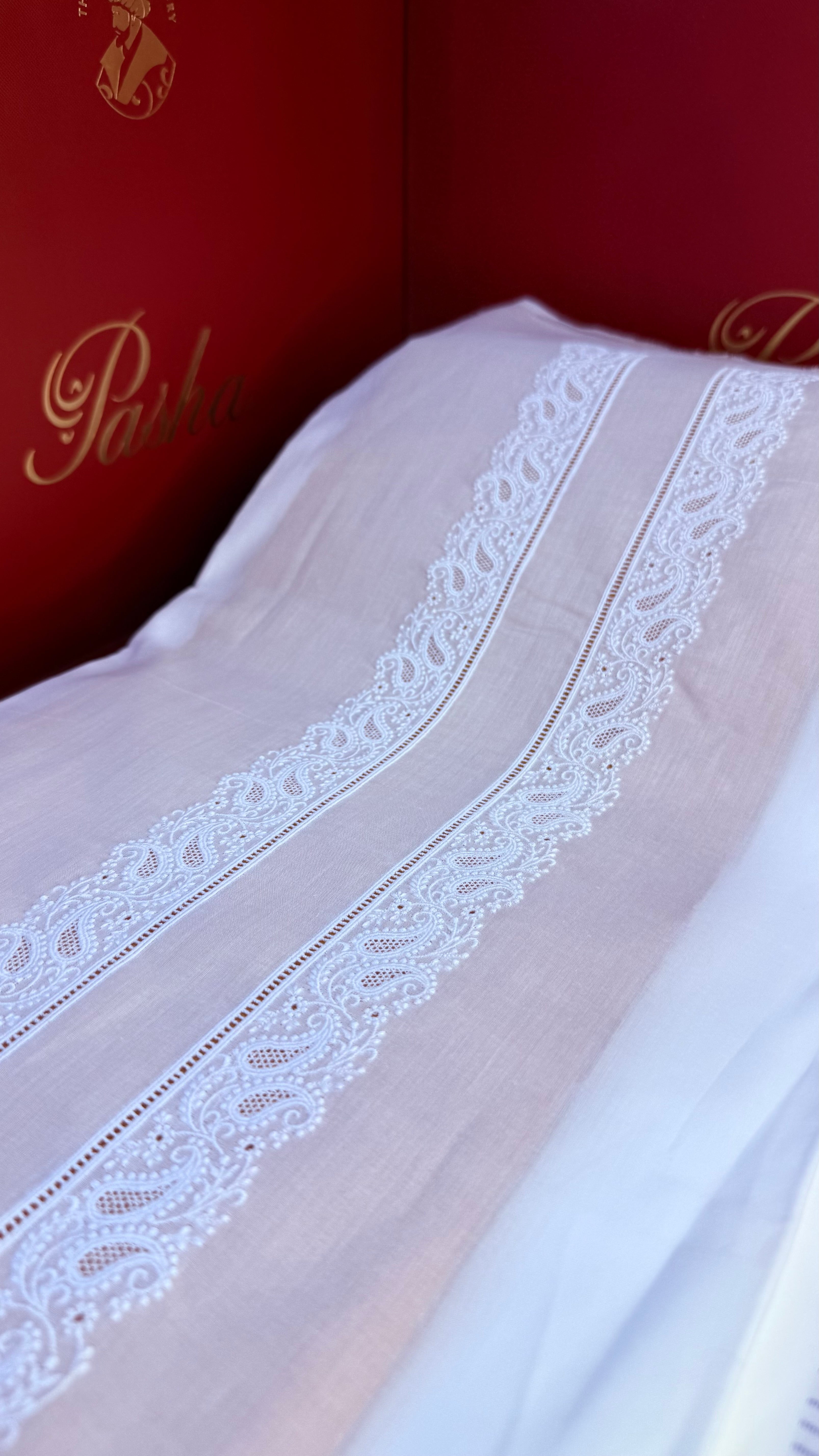 -PASHA SUMMER EMBROIDERED DREAM- PASHA SUMMER DREAM PASHA SILVER STORM (Egg White) PURE PASHA (2.25 MTR MULMUL LAWN 2.25 MTR BRIGHTEST LATHA) -EMBROIDERED 1/