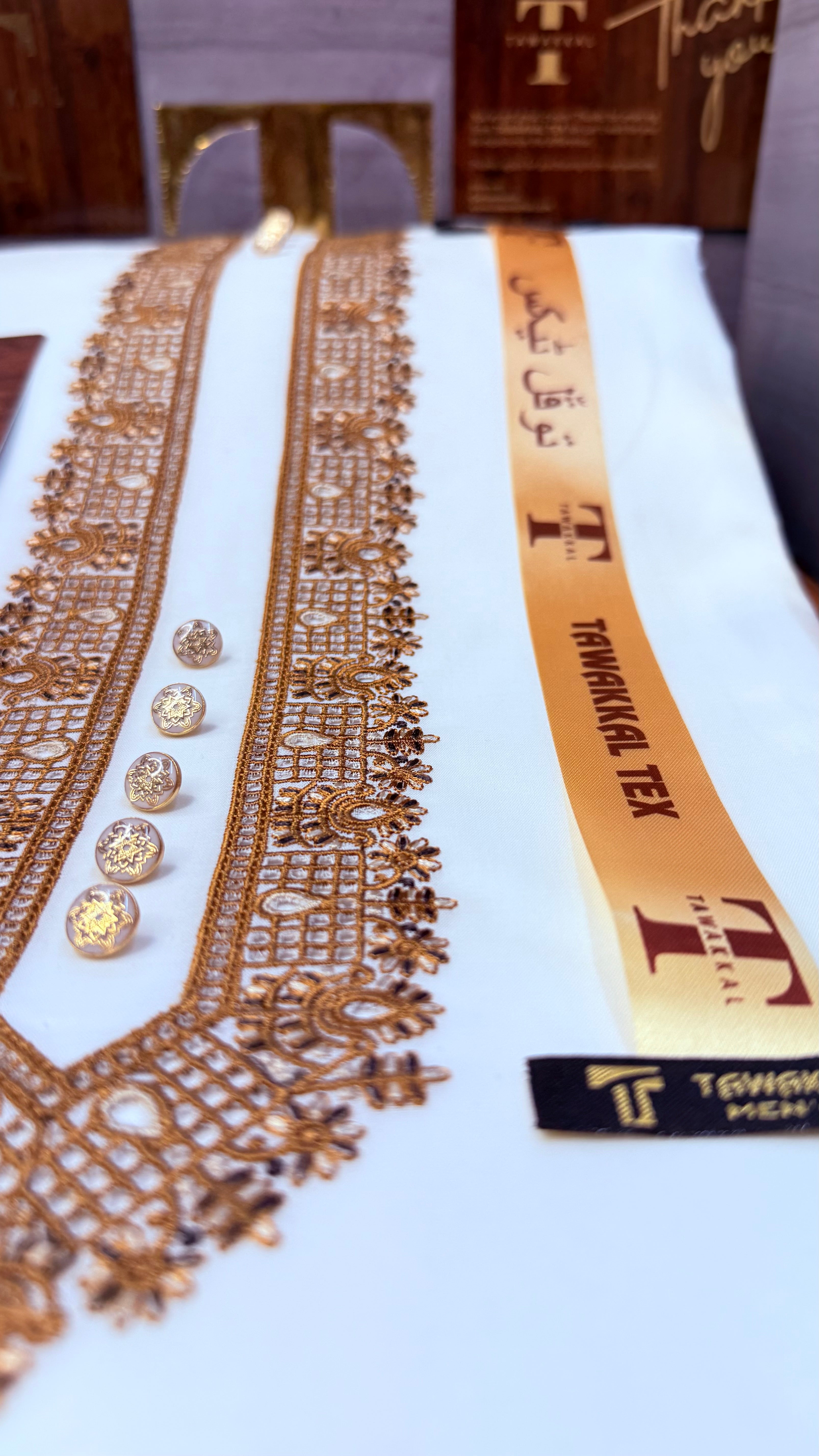-ABEER GOLD KASHMIRI EMBROIDERY IMPORTED KURTA SALWAR PATHANI.(EID SPECIAL IMPORTED KASHMIRI COLLECTION)