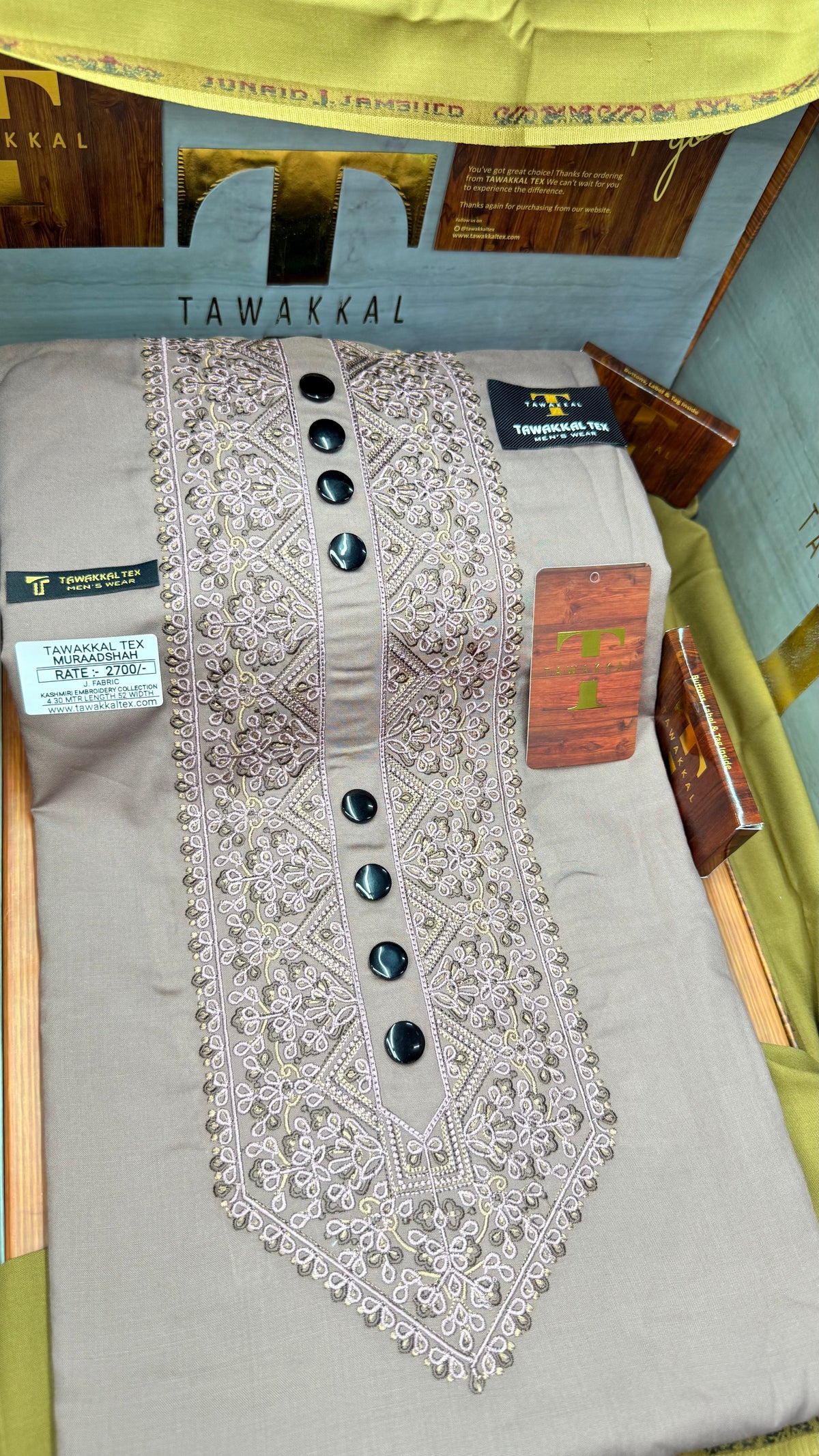 MURAADSHAH ROSE DUST 104-01 MULTI COLOUR KASHMIRI EMBROIDERY UNSTICHED FULL KURTA SALWAR PATHANI (J. FABRIC IMPORTED) “Pics are clicked in HD cameras. Original color may vary from mobile to mobile depending on your handset. – Tawakkal Tex”