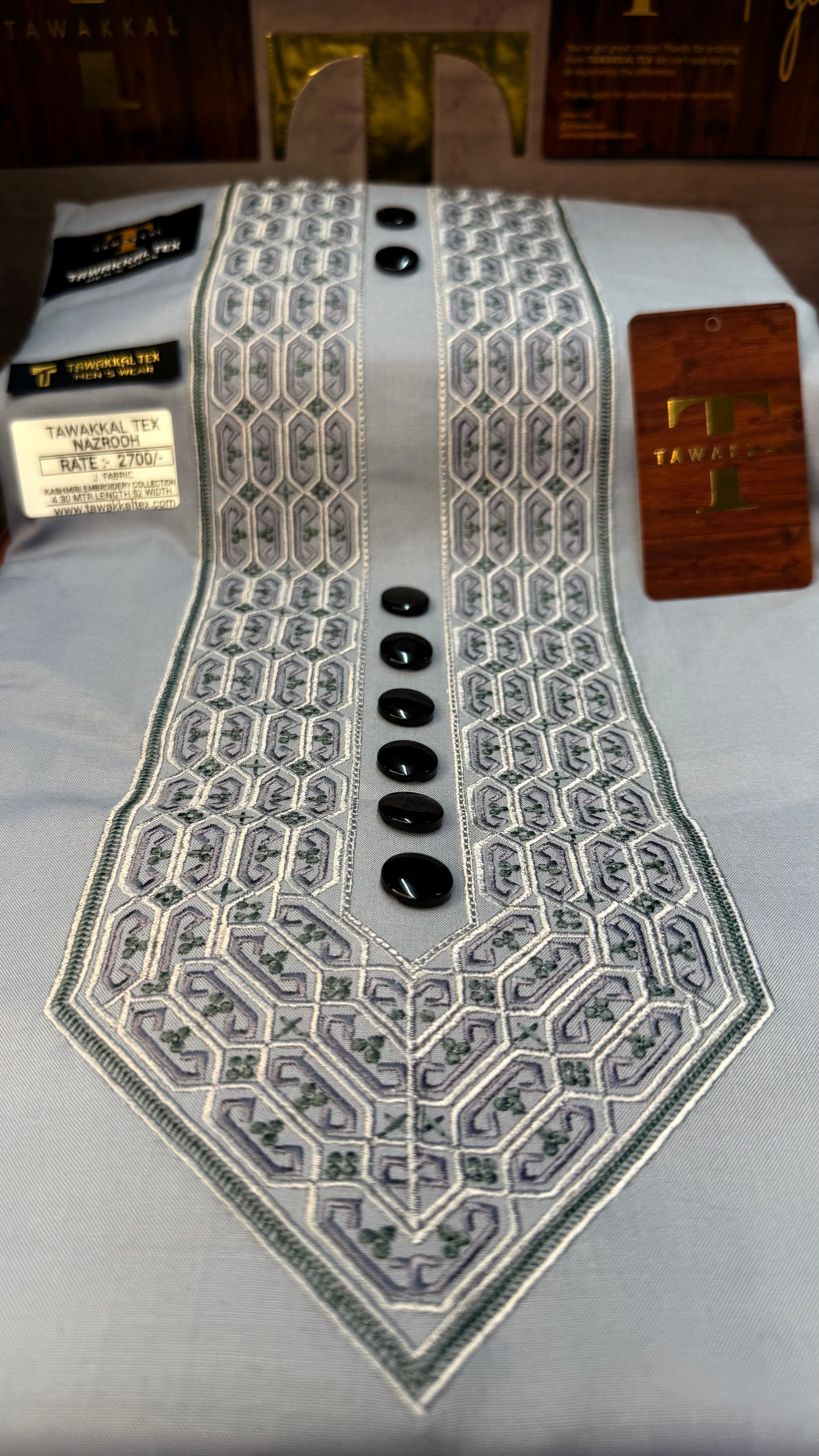 NAZROOH GREY FROST 102-08 MULTI COLOUR KASHMIRI EMBROIDERY UNSTICHED FULL KURTA SALWAR PATHANI (J. FABRIC IMPORTED) “Pics are clicked in HD cameras. Original color may vary from mobile to mobile depending on your handset. – Tawakkal Tex”