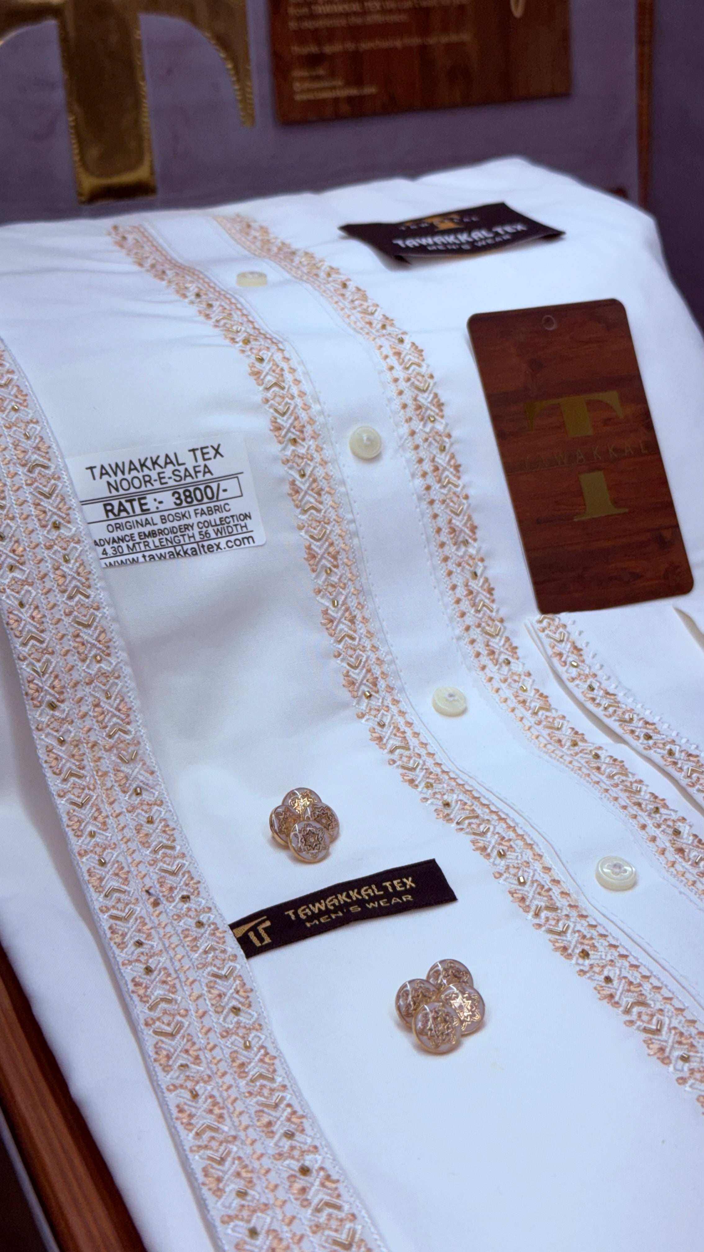 -NOOR-E-SAFA BOSKI KING WHITE ADVANCE TARKASHI EMBROIDERY UNSTICHED KURTA SALWAR PATHANI (TAWAKKAL TEX)